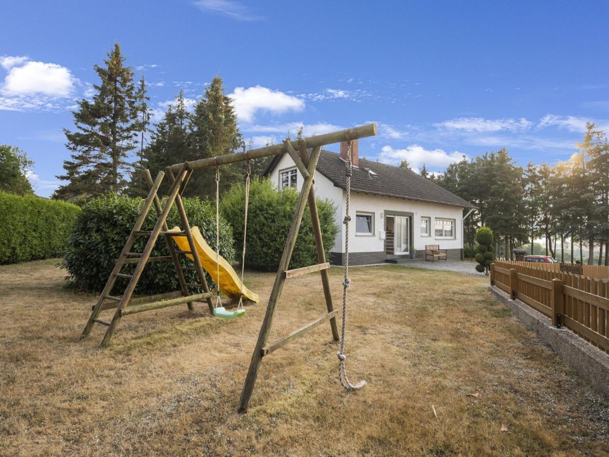 A Detached Holiday Home In A Highly Scenic Area Trierscheid Eksteriør bilde